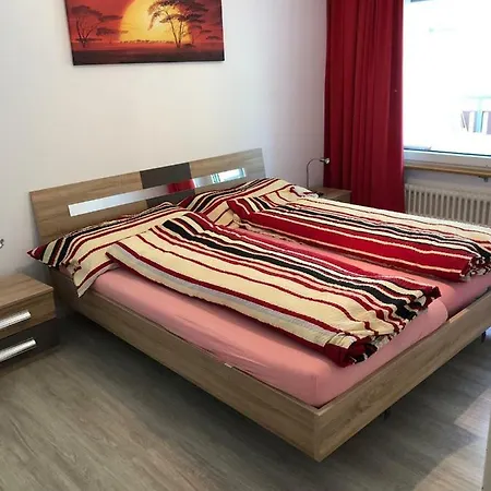 Gstein C4 لوكباد